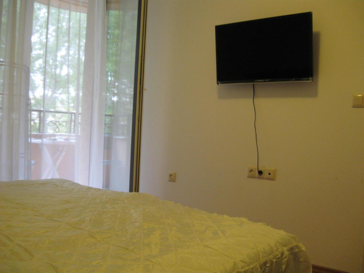 Апартаменты Aphrodite Roce Pantai Sunny Bagian luar foto